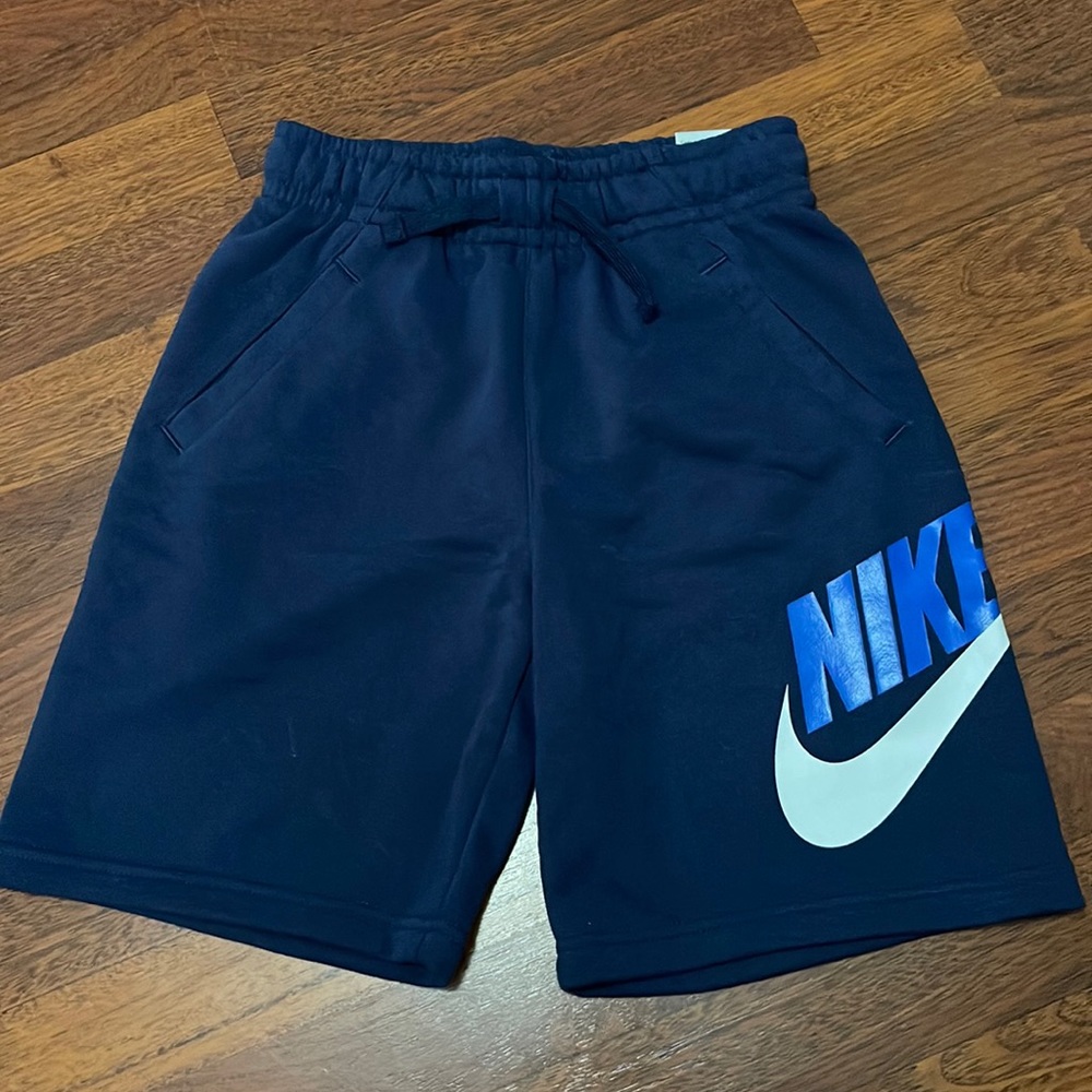 NIKE BOY SHORTS
